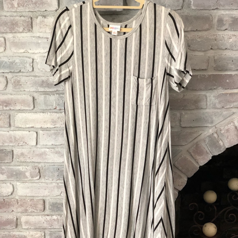 Lularoe Carly